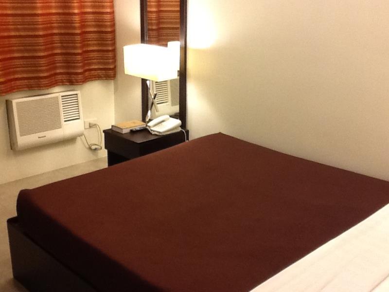 One Hive Hotel And Suites Surigao Eksteriør bilde
